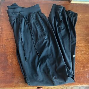 Lululemon License to Train Joggers